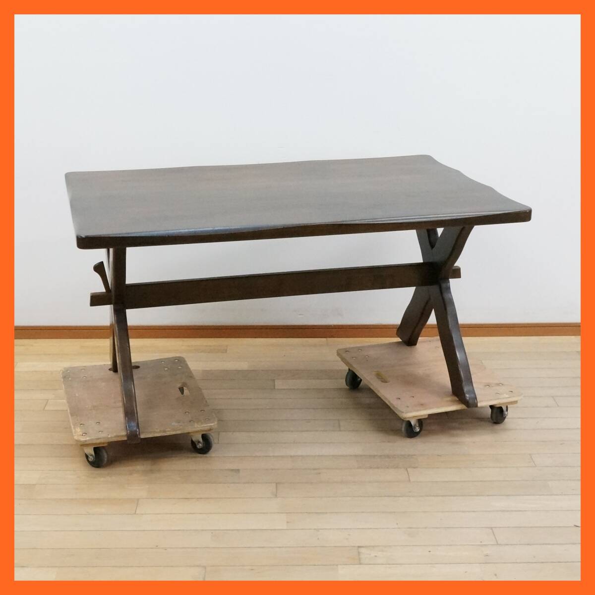 東ハ:【カリモク家具】RUSTIC ルスティック 天然木 ダイニングテーブル 約135×90㎝ 4人用 4人掛け 食卓机 食卓テーブル リビング家具
