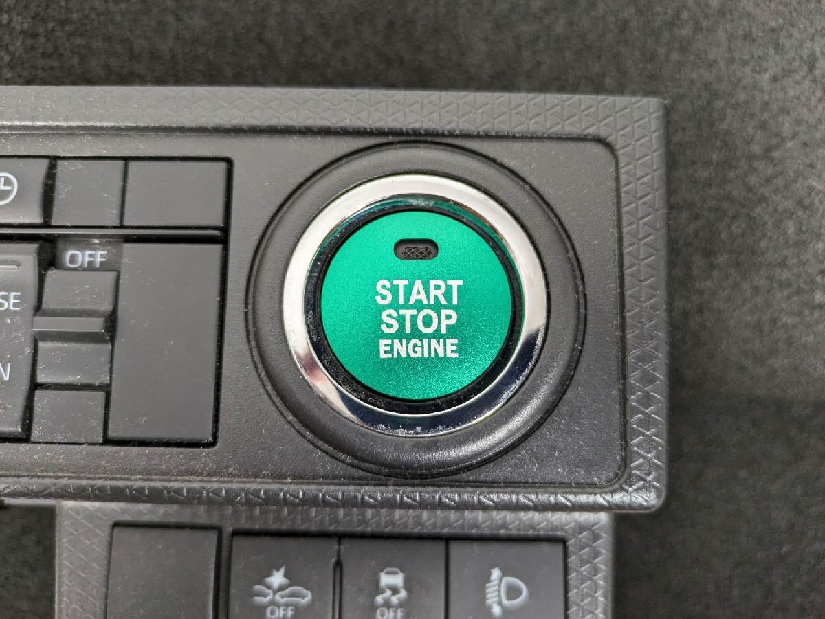 デザイン性UP? エンジン スタート スイッチ カバー 緑 ミライース LA350S LA360S B L X G SAIII リミテッド