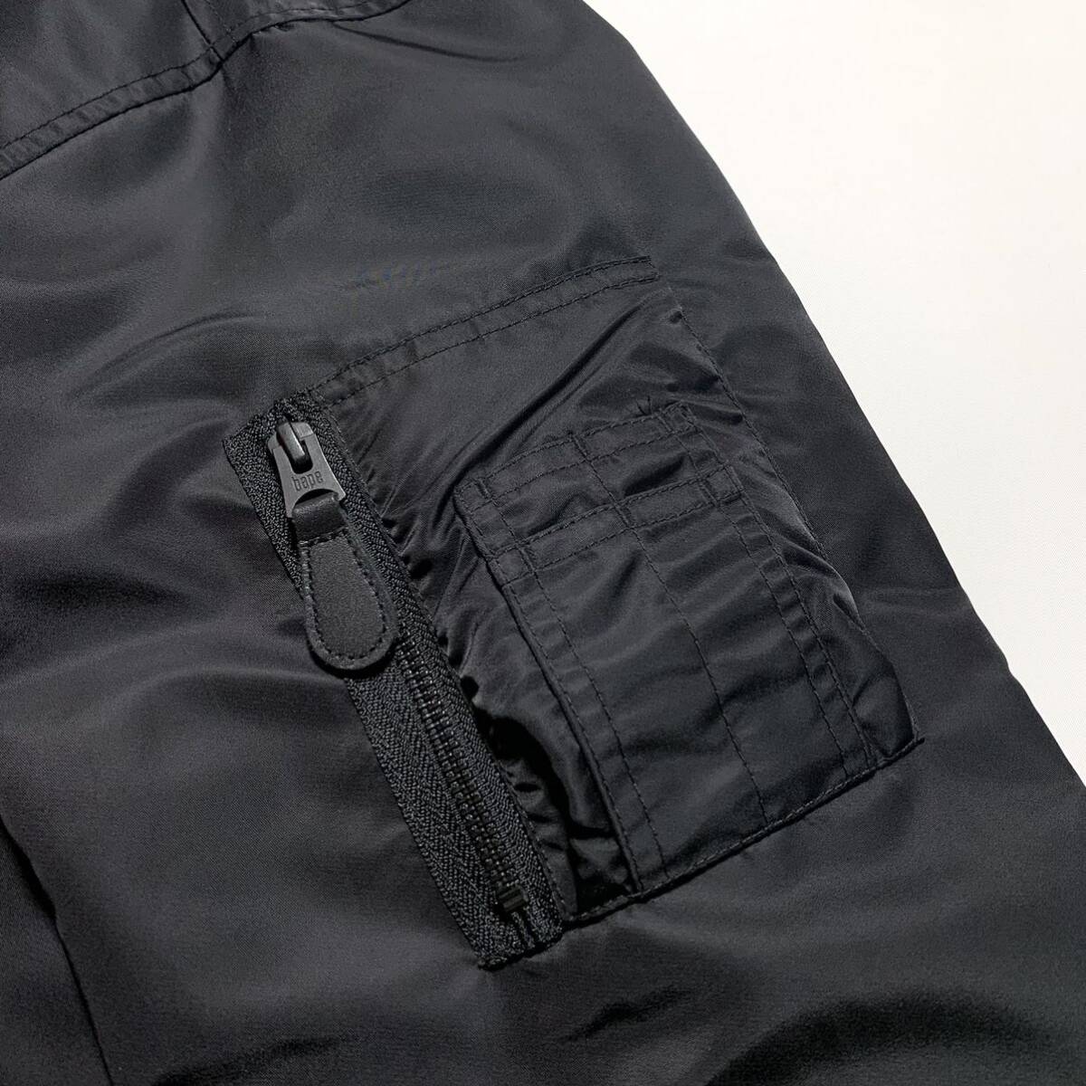 未使用 アベイシングエイプ APE ロゴ ミリタリー ナイロン 未使用 アベイシングエイプ APE ロゴ ミリタリー ナイロン