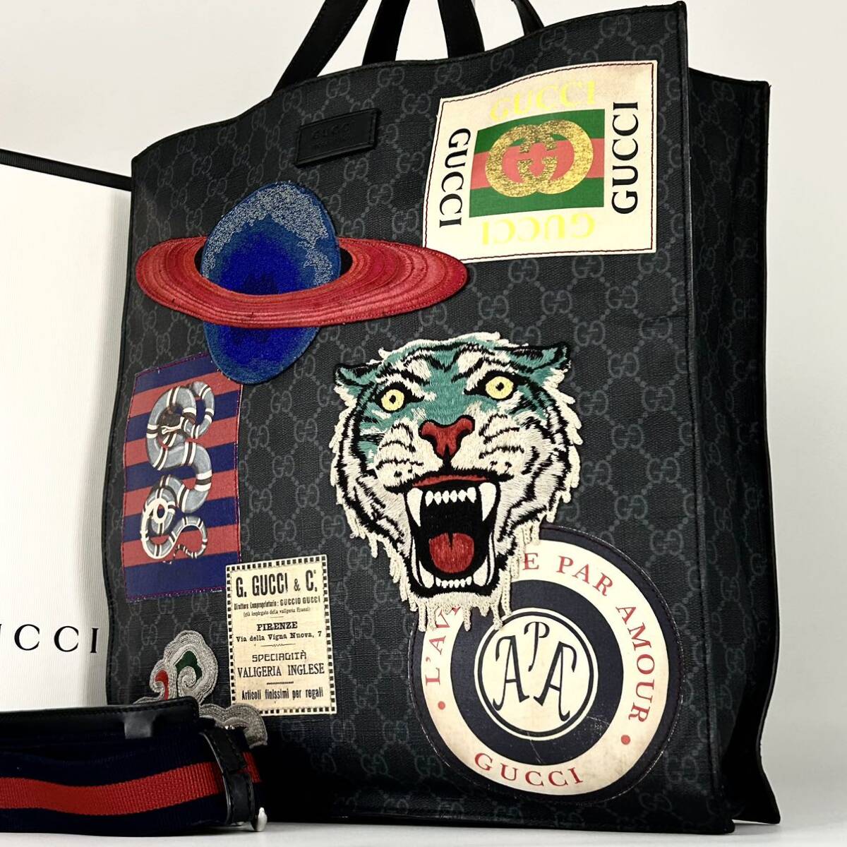 ●高級●GUCCI グッチ クーリエ GGスプリーム シェリーライン 2way トートバッグ ビジネス ショルダー タイガー ワッペン PVC レザー 黒