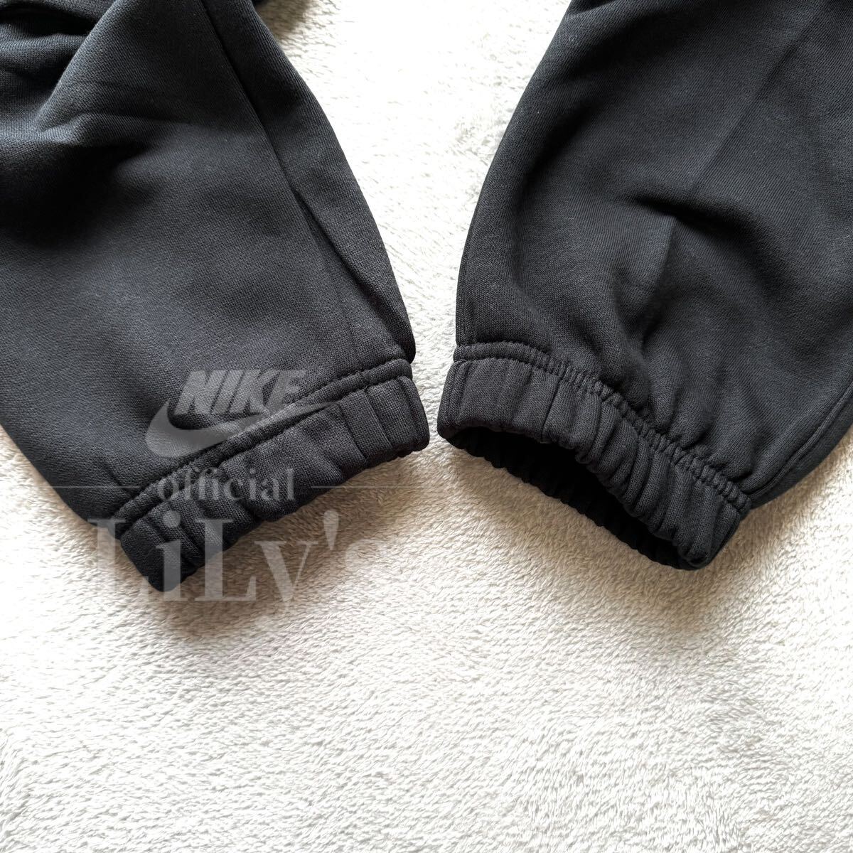 新品 NIKE上下セットアップ L ブラックオレンジ 黒 ナイキ 送料 新品 NIKE上下セットアップ L ブラックオレンジ 黒 ナイキ 送料