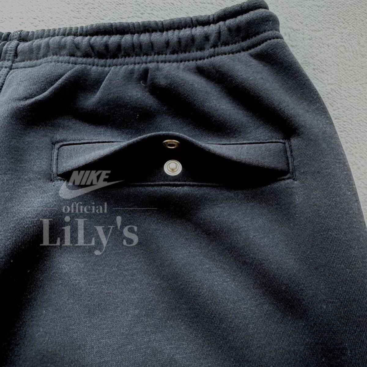 新品未使用 NIKE上下セットアップ Mサイズ 黒 ブラック ナイキ 新品未使用 NIKE上下セットアップ Mサイズ 黒 ブラック ナイキ