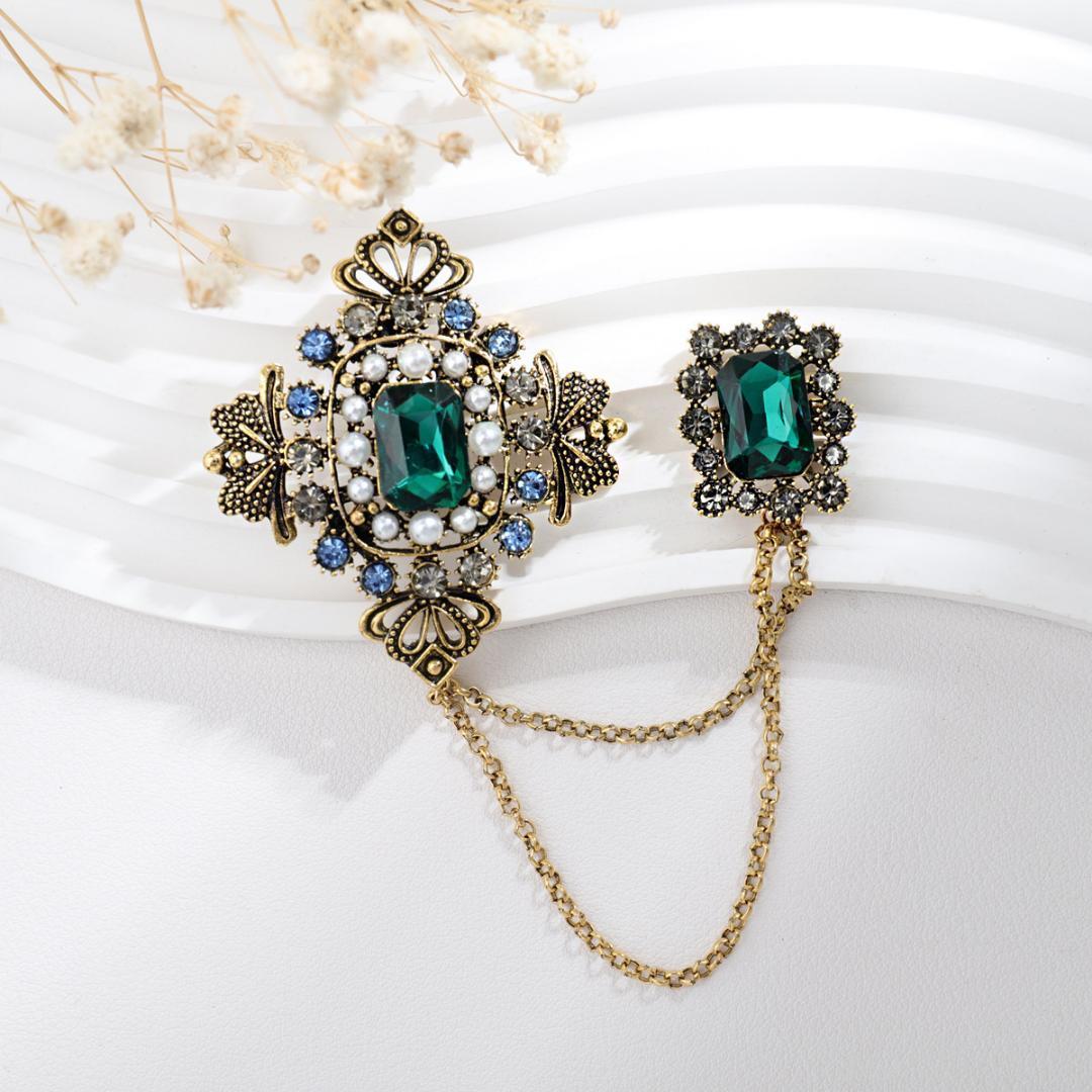 S3310 high class retro pearl ... shape & four square shape green gem chain brooch 