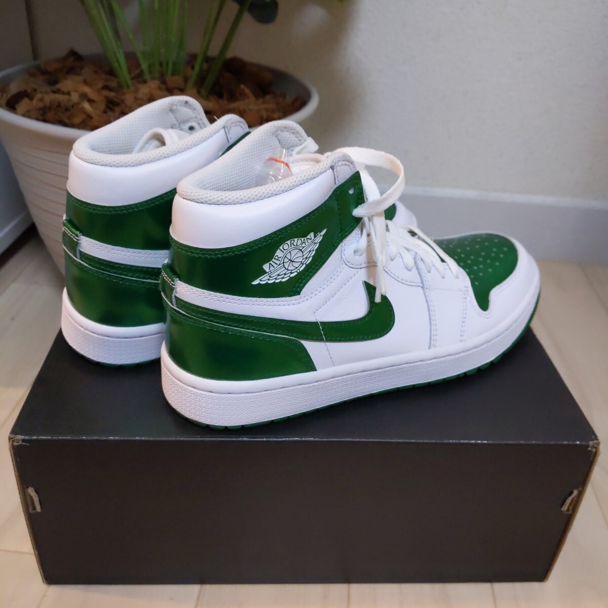 レアカラー】ナイキJORDAN 1 RETRO HIGH GOLF 28.0② ミッド レアカラー】ナイキJORDAN 1 RETRO HIGH GOLF 28.0② ミッド