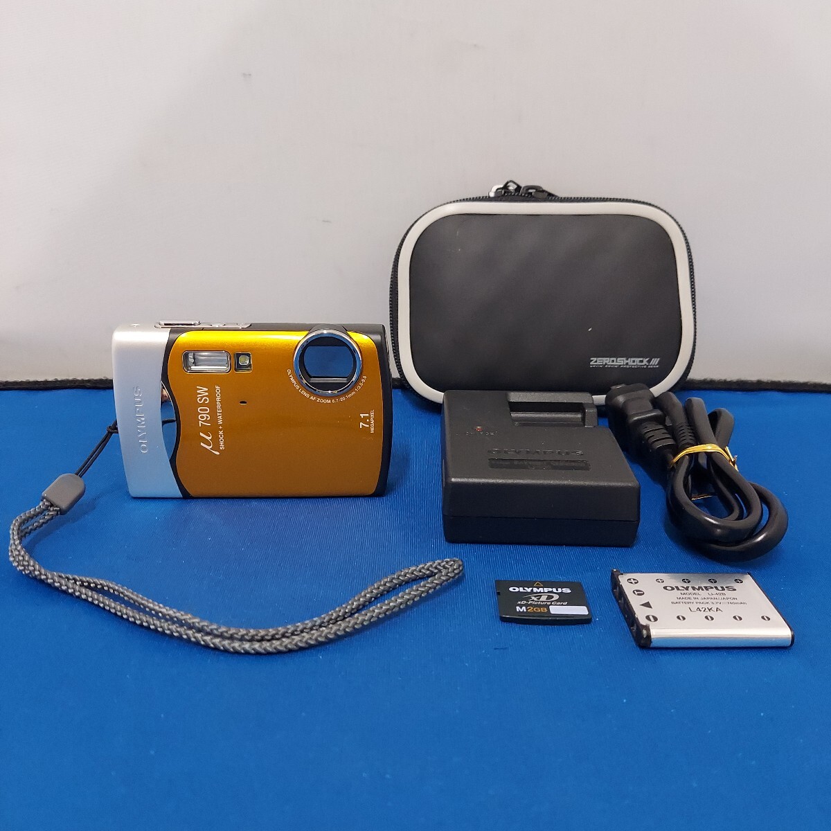 【完動品】OLYMPUS µ 790 SW コンパクトデジタルカメラ 動作確認済 Yahoo!オークション - 美品 動作確認済 OLYMPUS コンパクト