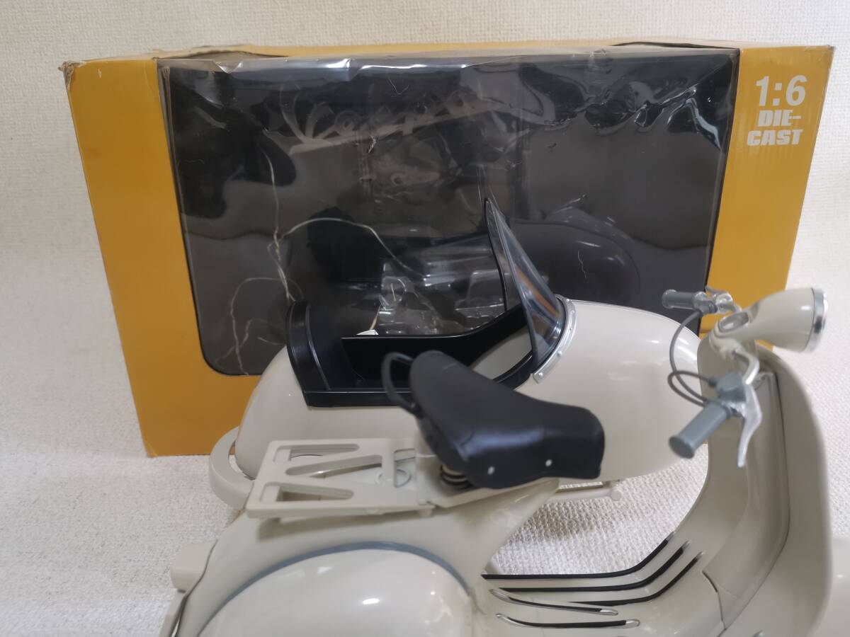 △ 1/6 VESPA サイドカー 3 - 乗用車 △ 1/6 VESPA サイドカー 3 - 乗用車