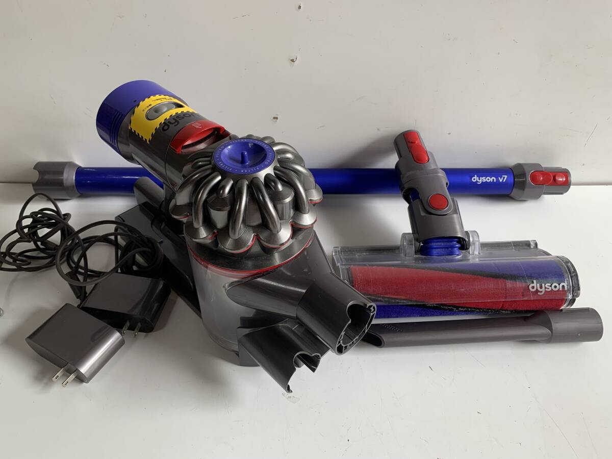 ⑤u380 dyson ダイソン 掃除機 コードレスクリーナー SV11 ⑤u380 dyson ダイソン 掃除機 コードレスクリーナー SV11