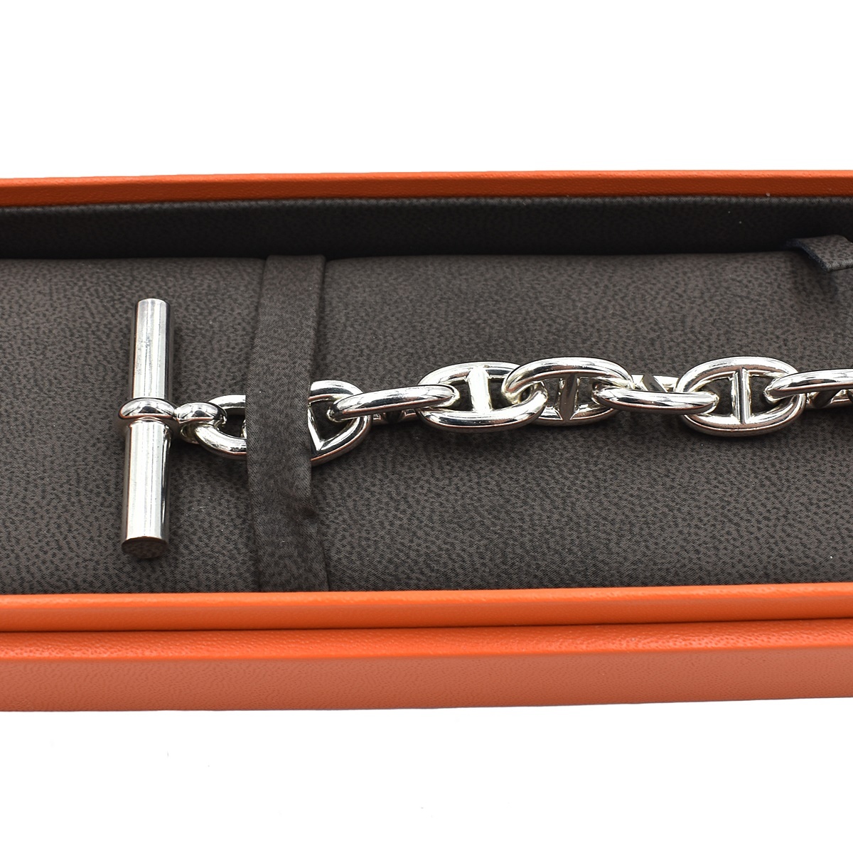 エルメス HERMES シェーヌダンクル Chaine d'ancre MM 15コマ エルメス HERMES シェーヌダンクル Chaine d'ancre MM 15コマ