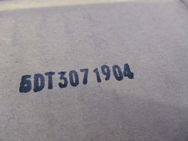 ケーブルラック 継ぎ金具(80個入)(テープ破れ有)(新品未開梱 ケーブルラック 継ぎ金具(80個入)(テープ破れ有)(新品未開梱