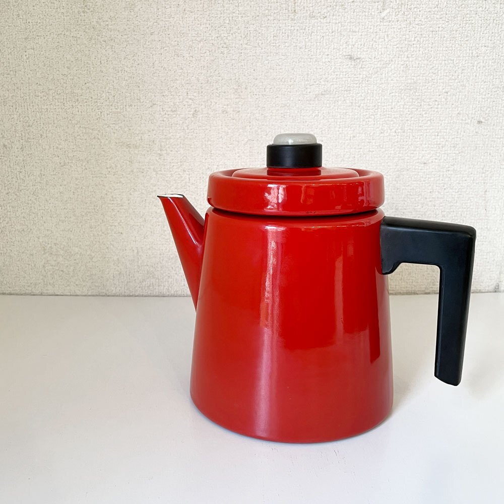 ◎ フィネル FINEL ペフトーリ Pehtoori エナメルコーヒーポット レッド 1.5L アンティ・ヌルメスニエミ フィンランド 北欧ビンテージ