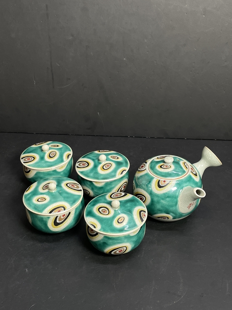 ● コレクター必見 九谷 茶器 急須 蓋付 湯呑 煎茶道具 陶器製 工芸品 HK645