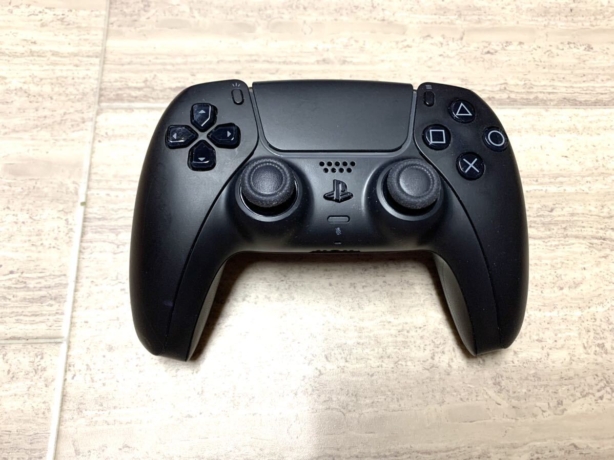 お歳暮 2024 動作良品即決 PS5 デュアルセンス コントローラー ブラック アクセサリ、周辺機器