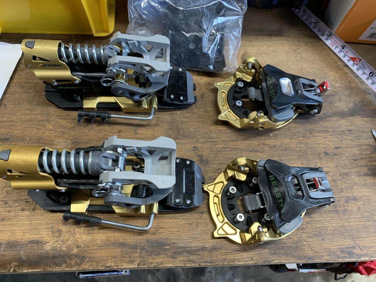 6930円 中古良品DYNAFIT BEAST16 120mmブレーキ 山スキー バック 6930円 中古良品DYNAFIT BEAST16 120mmブレーキ 山スキー バック
