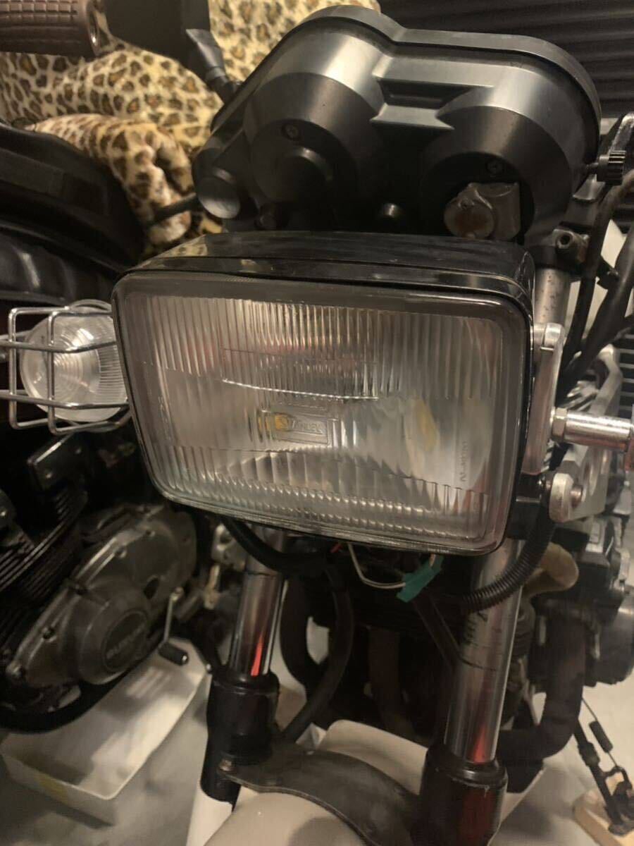 Yahoo!オークション - CBR400F 純正 角目 ライト ウィンカー Yahoo!オークション - CBR400F 純正 角目 ライト ウィンカー