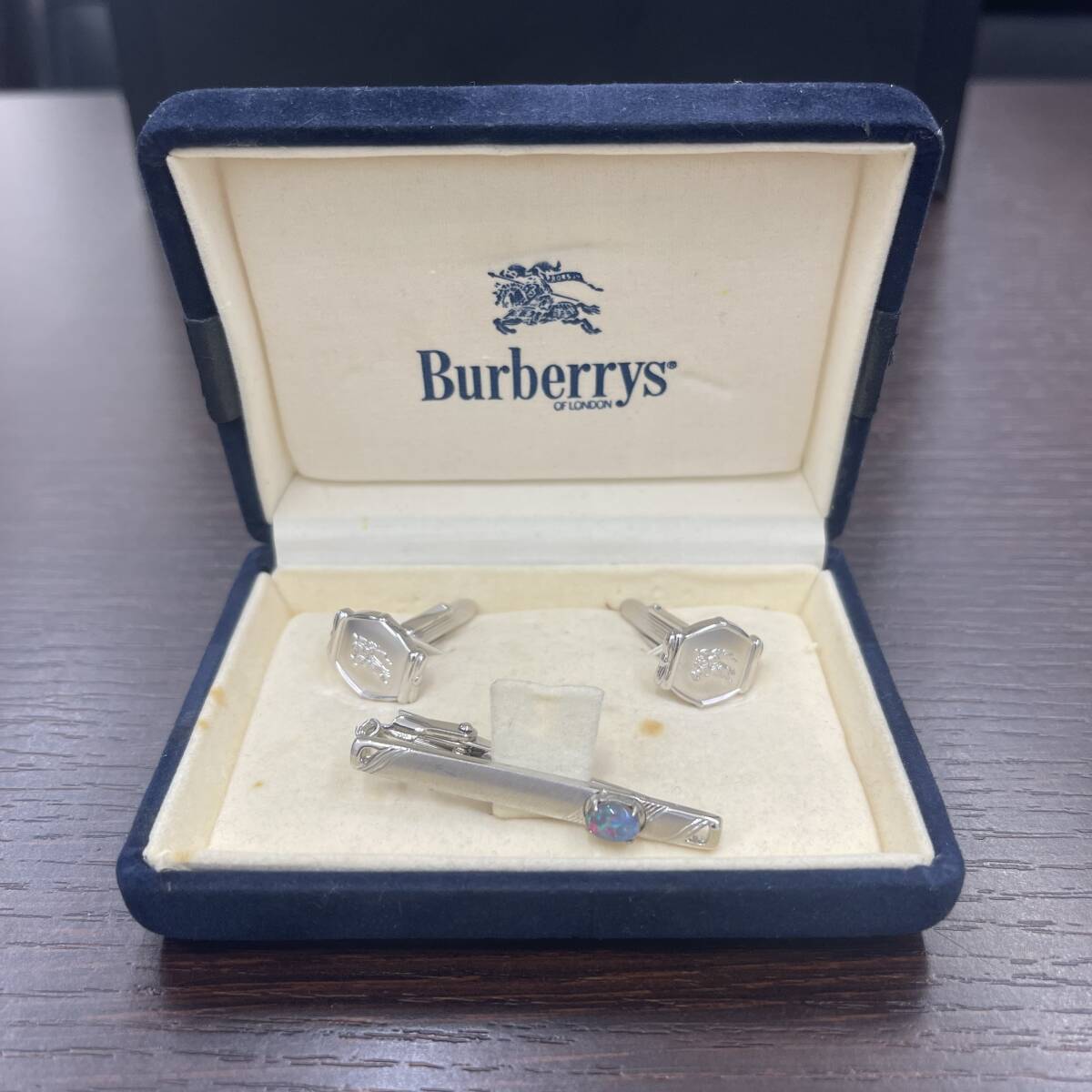 4764 BURBERRY Burberry バーバリー カフス カフスボタン 4764 BURBERRY Burberry バーバリー カフス カフスボタン