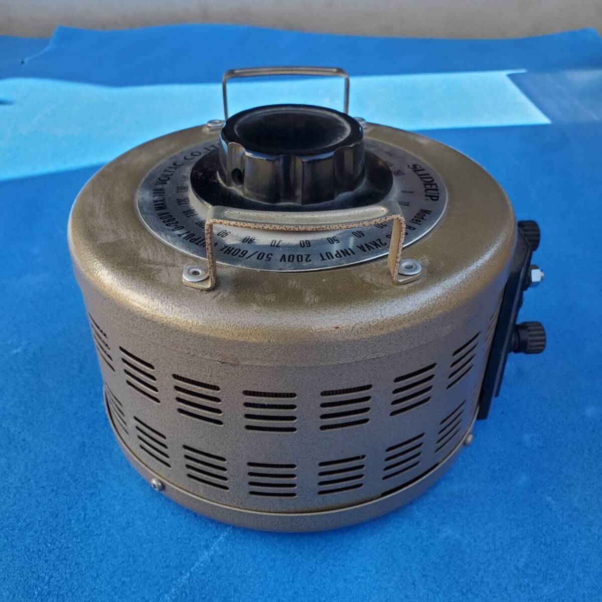 ボルタック スライダック Model B-20S (出力可変型単巻き ボルタック スライダック Model B-20S (出力可変型単巻き
