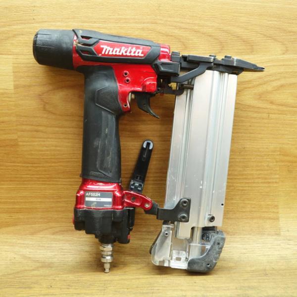 makita/マキタ AF552H 55mm 高圧仕上釘打 フィニッシュネイラ makita/マキタ AF552H 55mm 高圧仕上釘打 フィニッシュネイラ