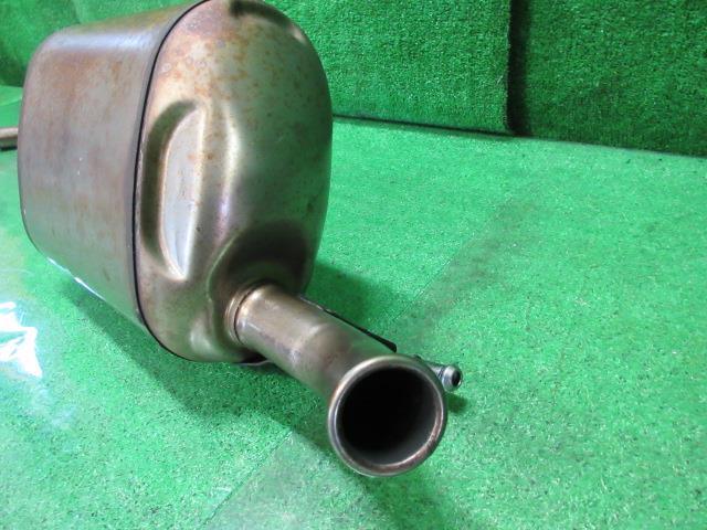 AZワゴン DBA-MJ22S リア マフラー FX-Sスペシャル Z2S シルキーシルバー(M) 240634_画像5