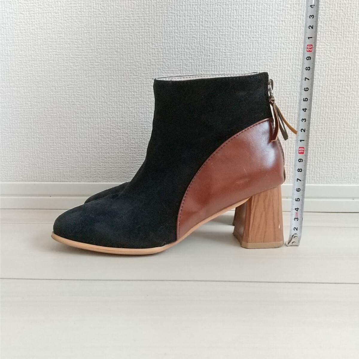 ☆(601)ブラック×ブラウン スエード ショートブーツ_画像3