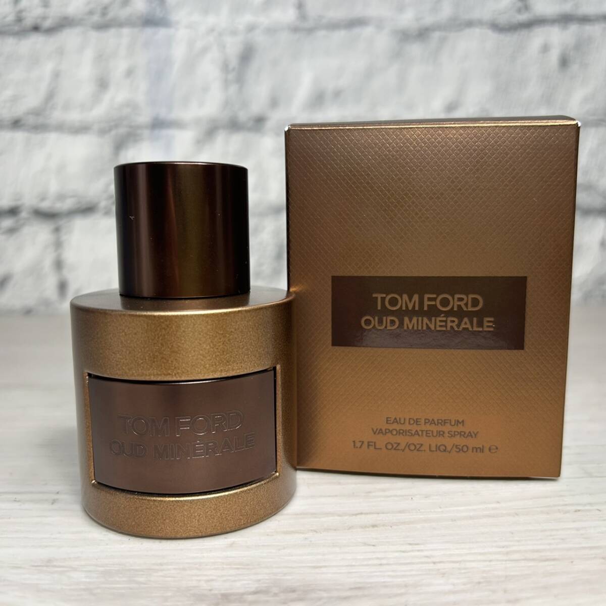 ●【YH-0013】中古品 TOMFORD トムフォード OUD MINERAL ウードミネラル EDP 残量90％以上 香水 フレグランス【レターパックプラス可】