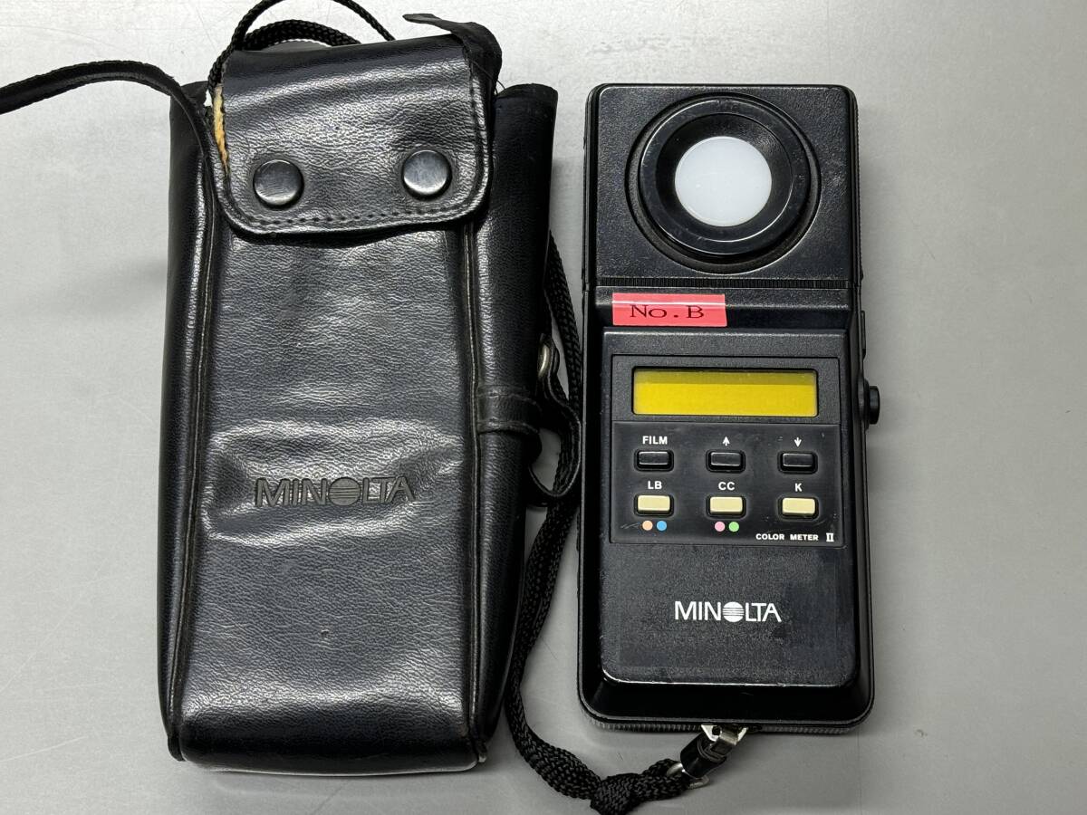 USED】GoPro HERO5 互換バッテリー多数+充電器2個+ヘルメット USED】GoPro HERO5 互換バッテリー多数+充電器2個+ヘルメット