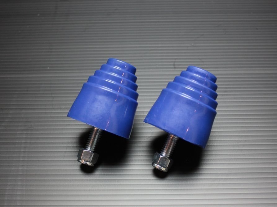 SALE ハイエース 4WD ローダウンキット7（50mm（2インチ）バンプ3點(diǎn) 強(qiáng)化ブッシュ）200系（1型 2型 3型 4型 5型 6型 7型）