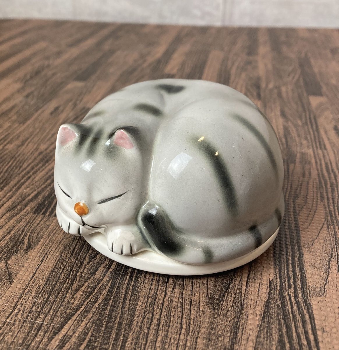 SEVEN CORPORATION 猫置物 小物入れ ネコオブジェ(小物入れ SEVEN CORPORATION 猫置物 小物入れ ネコオブジェ(小物入れ