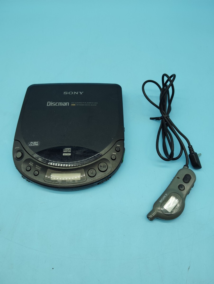 ジャンク SONY ポータブルCDプレーヤー ディスクマン D-223 ジャンク SONY ポータブルCDプレーヤー ディスクマン D-223