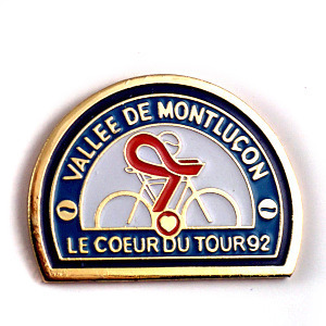 ピンバッジ・自転車レースのコース谷間 LE-TOUR-DE-FRANCE MONTLUCON◆フランス限定ピンズ◆レアなヴィンテージものピンバッチ