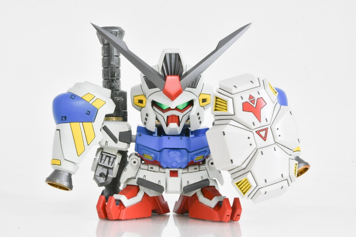  gun pra Bandai Gundam has painted final product bb warrior sd