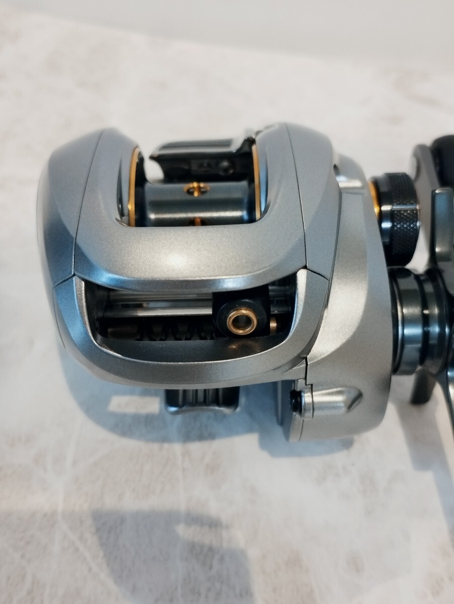 Y367R00001】美品 シマノ 09 アルデバラン Mg7 左 Y367R00001】美品 シマノ 09 アルデバラン Mg7 左