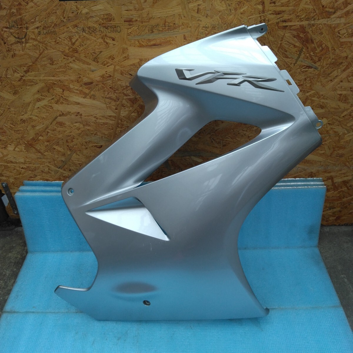  Honda original VFR side cowl right silver search )VFR800 VFR400 RVF400 CBR250 CBR400 CBR1000RR VTR1000 VTR250