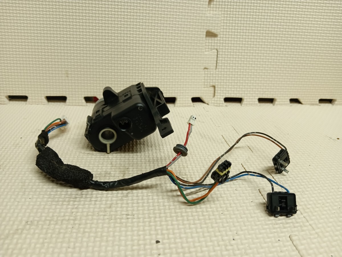 item_image_4