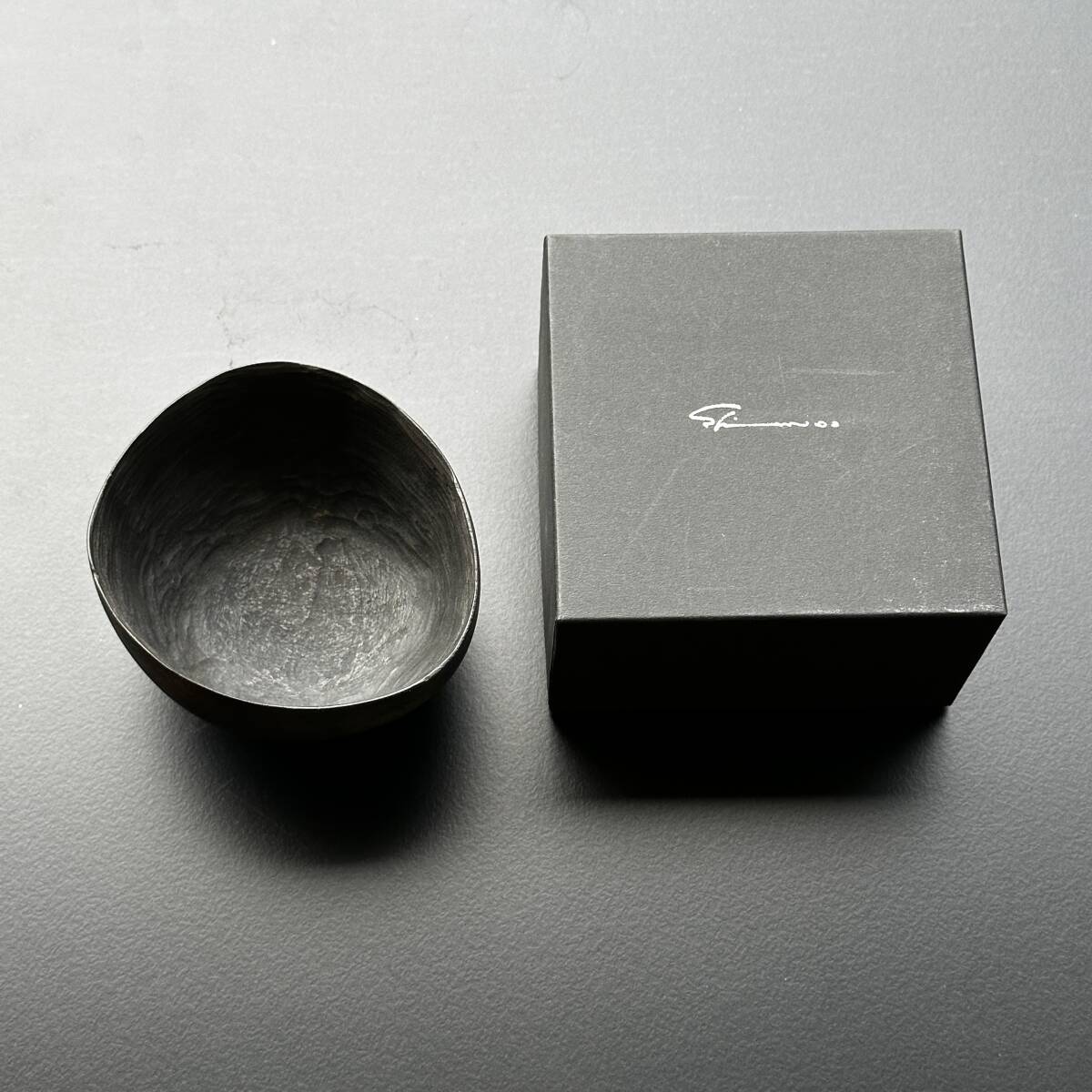 □実物【Shimoo】fuyou 浮様 歪 ibitsu 黒 φ12cm□Handmade in □実物【Shimoo】fuyou 浮様 歪 ibitsu 黒 φ12cm□Handmade in