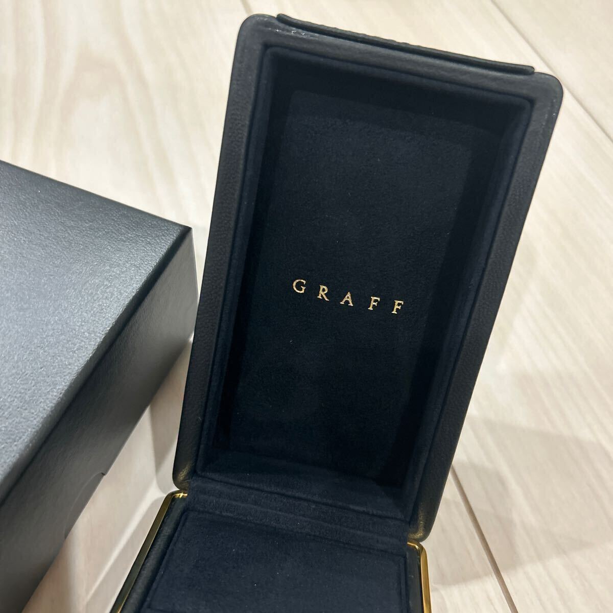 Yahoo!オークション - グラフ リング 空箱 graff ペアリング BOX Yahoo!オークション - グラフ リング 空箱 graff ペアリング BOX