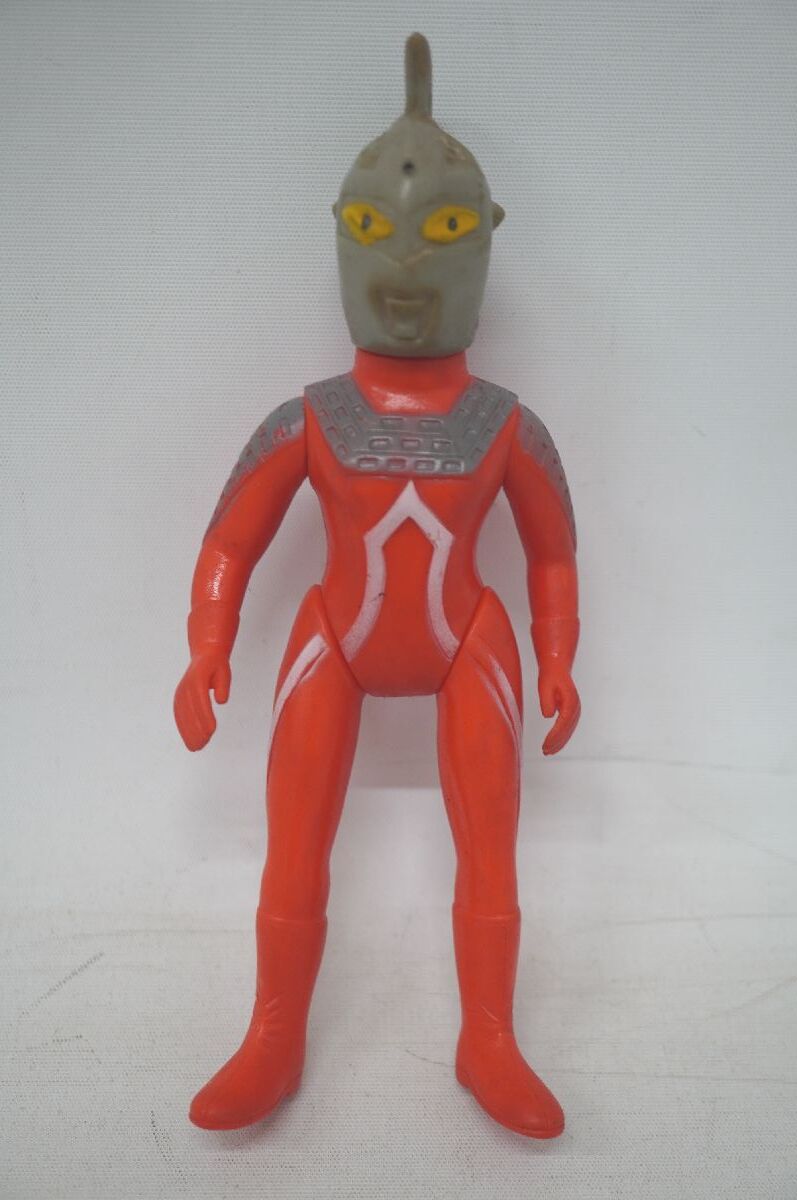 Yahoo!オークション - 【9-05】 ウルトラマンセブン ソフビ人形 Yahoo!オークション - 【9-05】 ウルトラマンセブン ソフビ人形