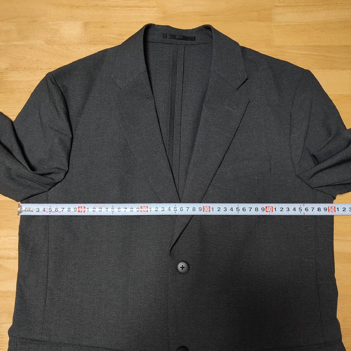 UNIQLO ユニクロ 感動ジャケット ウールライク ダークグレー L UNIQLO ユニクロ 感動ジャケット ウールライク ダークグレー L