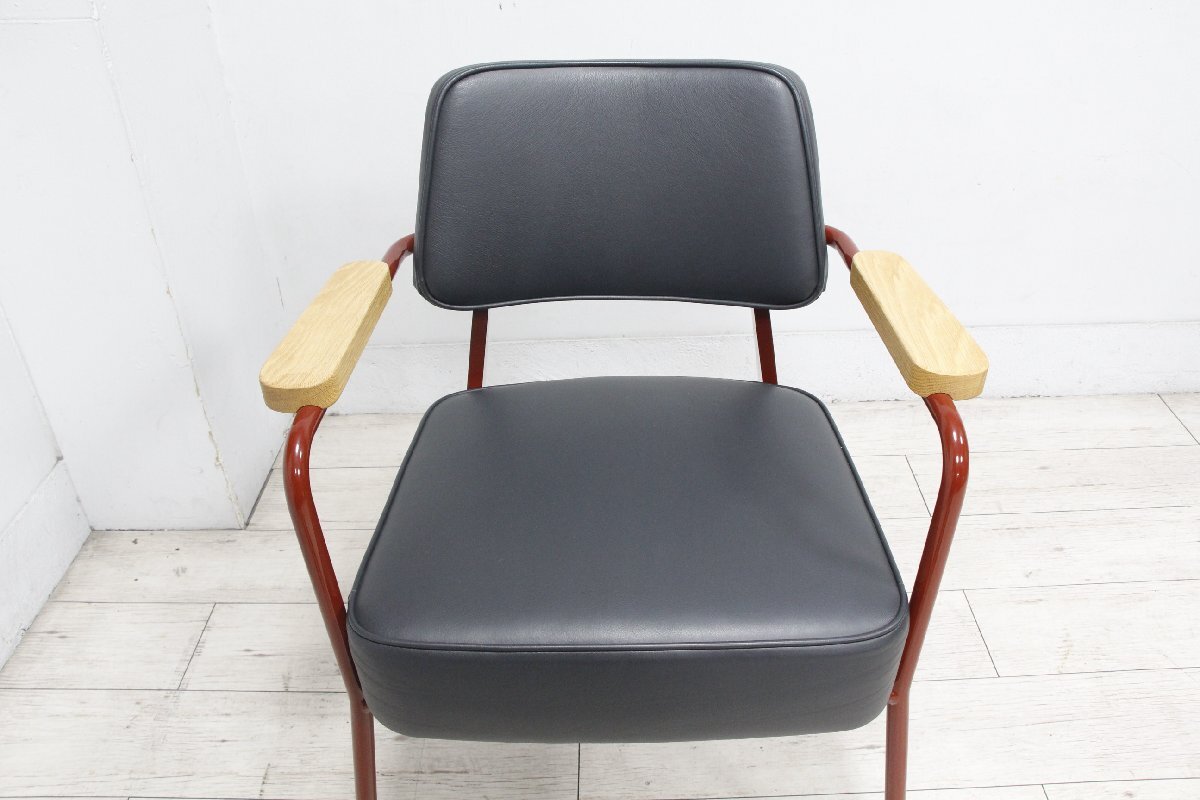 【展示美品】vitra. ヴィトラ アームチェア フォトゥイユ ディレクション④ Yahoo!オークション - 展示美品 vitra. ヴィトラ アームチェア