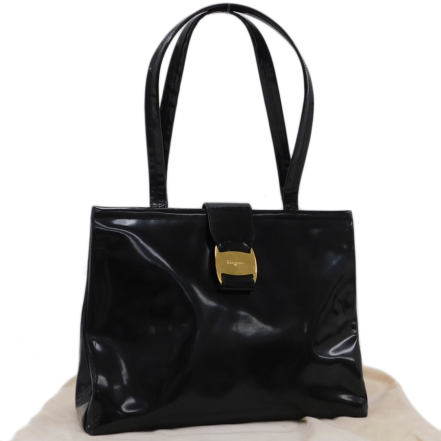 1円 ■ 美品 フェラガモ トートバッグ BK-21 8254 ブラック系 エナメル ヴァラ Salvatore Ferragamo ■E.Bil.tI-16