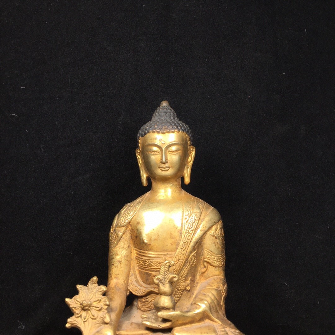 蔵友旧蔵出 銅製 塗金 藥師仏 密宗密教 供養品 仏教美術品 工芸品 蔵友旧蔵出 銅製 塗金 藥師仏 密宗密教 供養品 仏教美術品 工芸品