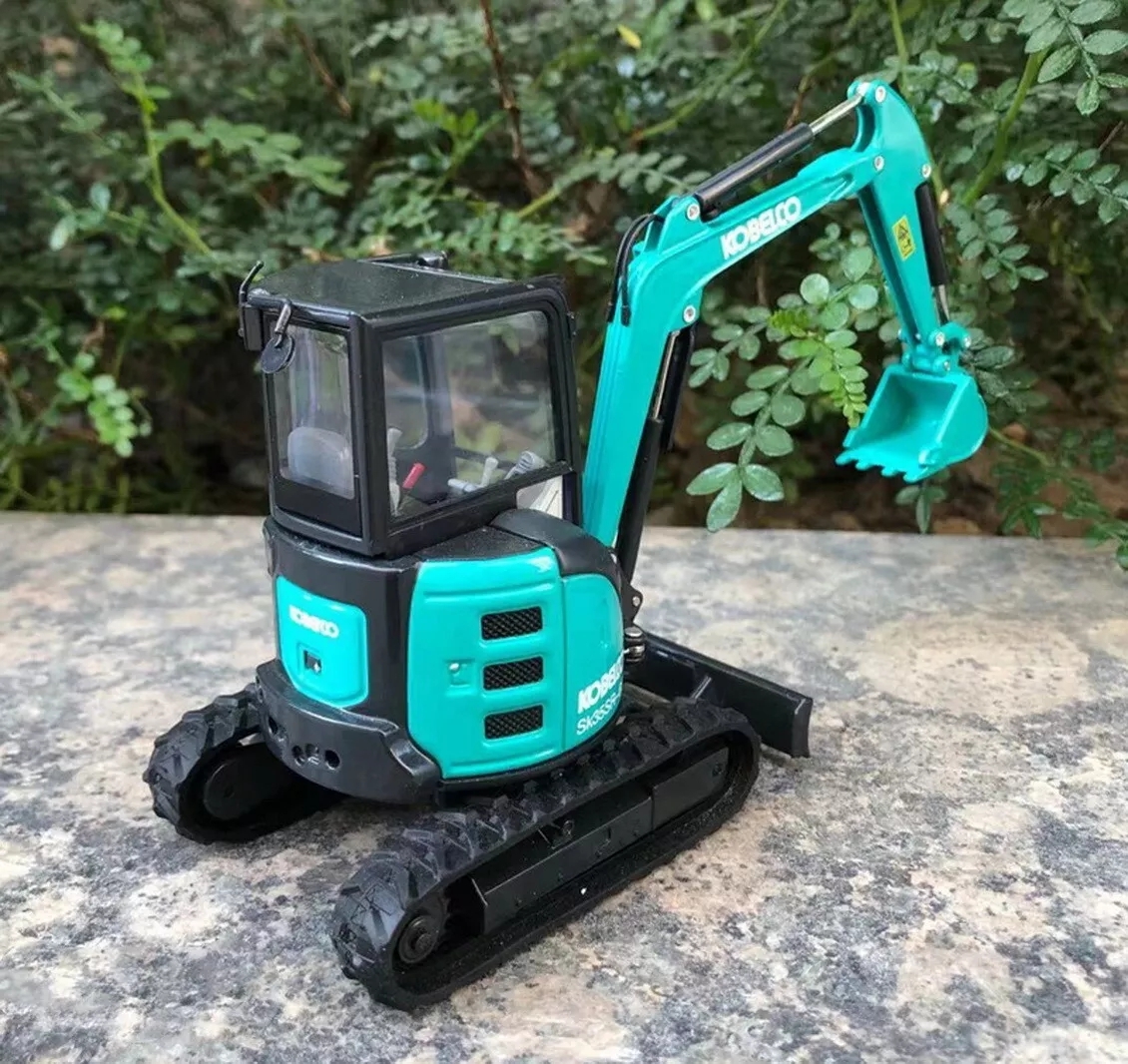 送料無料★1:30 Scale KOBELCO SK35SR-6E 超小型回転型掘削機