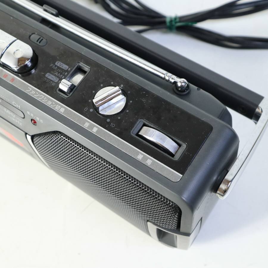 SONY ソニー CFM-170TV ラジカセ 乾電池駆動 訳あり品 昭和 SONY ソニー CFM-170TV ラジカセ 乾電池駆動 訳あり品 昭和