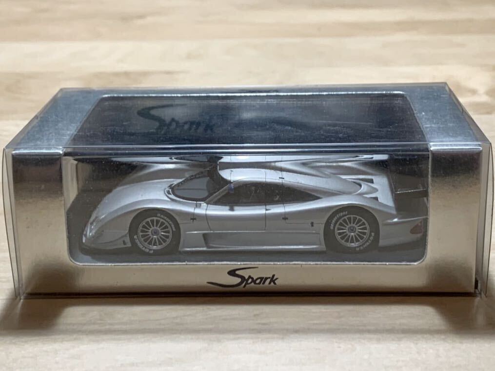 【新品：未開封】スパーク 1/43 AMG メルセデス メルセデスベンツ CLR No.5 1999年 ル・マン24時間 [S0955]