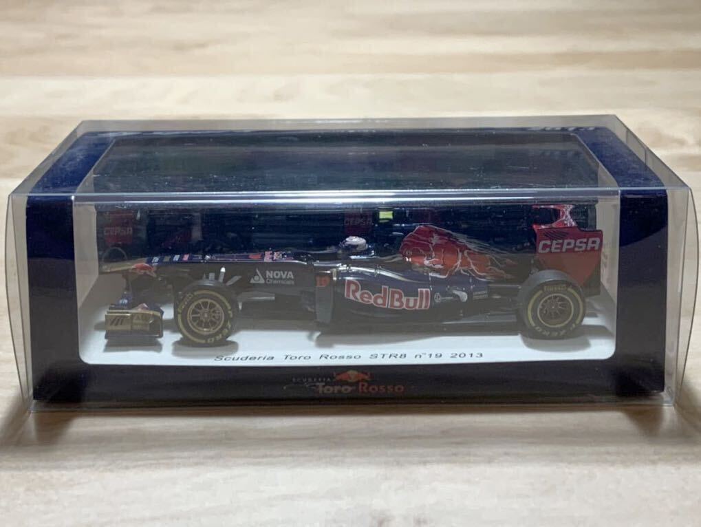 【新品：未開封】スパーク 1/43 スクーデリア・トロ・ロッソ STR8 No.19 2013年 / ダニエル・リカルド [S3062]