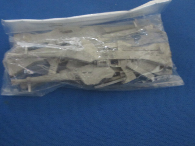 17000円 【箱ダメージ】 wave / ウェーブ 1/72 ザカール & 特典 17000円 【箱ダメージ】 wave / ウェーブ 1/72 ザカール & 特典