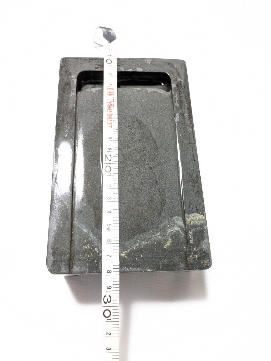 古硯(中型)　清代随形硯　書道　アンティーク　NO.660 古硯 清朝 歙州硯 太史硯 金暈 金星 書道 習字 文房四宝 筆墨硯紙