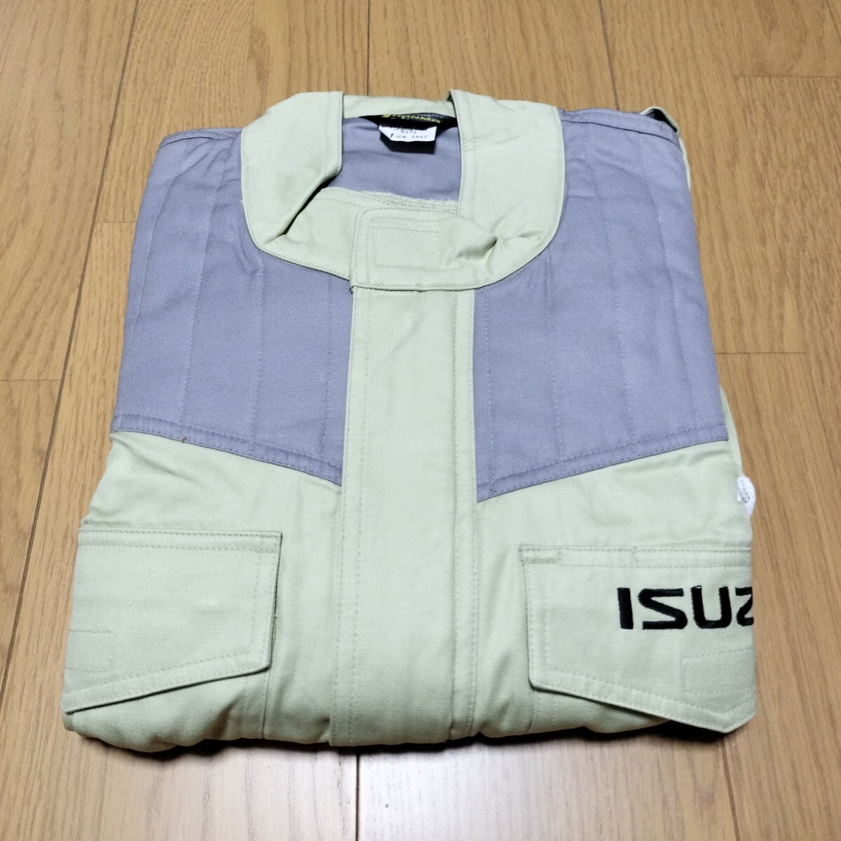 現在開催中のキャンペーン＆お得情報 ISUZU≪つなぎ 未使用 ツナギ 作業着 いすゞ 1着≫表記サイズL メンテナンス