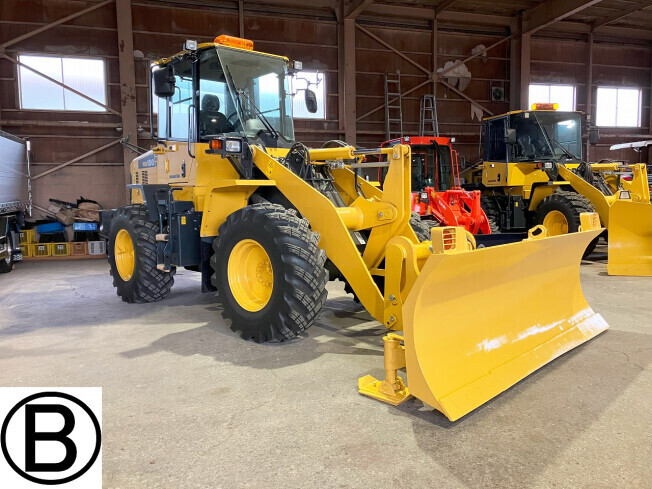  колесный погрузчик ( колесный погрузчик ) Komatsu WA100-6 2013 год 415h б/у колесный погрузчик 