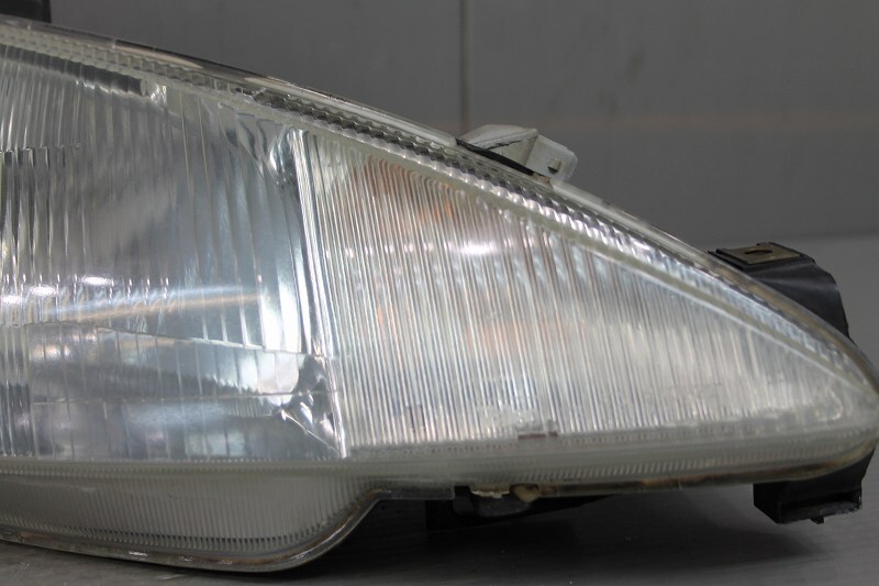 プジョー 206 Peugeot (T1NFU) 純正 Valeo 破損無 動作保証 右 ヘッドライト ハロゲン レベライザー付 67735805 p047686