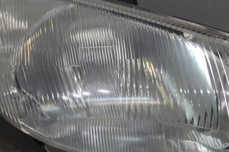 プジョー 206 Peugeot (T1NFU) 純正 Valeo 破損無 動作保証 右 ヘッドライト ハロゲン レベライザー付 67735805 p047686